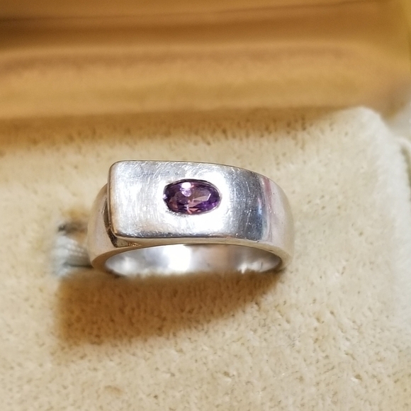 vtg Hand Crafted Sterling Amethyst Cigar Band Ring - Picture 4 of 7